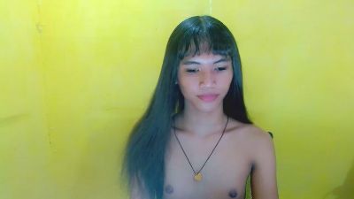 your_hotty_lux live cam on Cam4