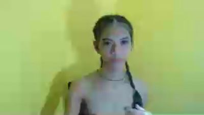 your_hotty_lux live cam on Cam4