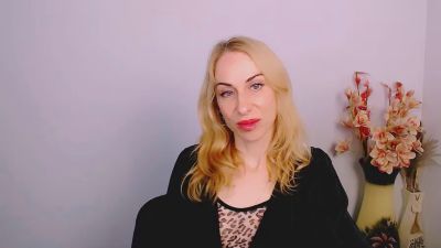 your_own_sun live cam on Cam4