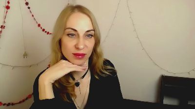 your_own_sun live cam on Cam4