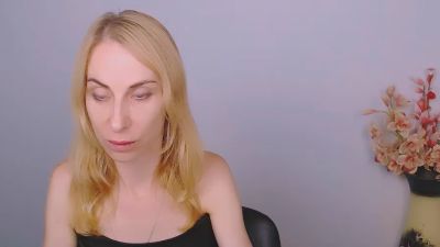your_own_sun live cam on Cam4