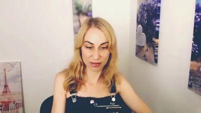 your_own_sun live cam on Cam4
