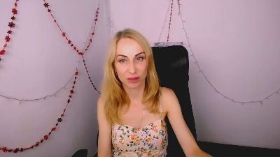 your_own_sun live cam on Cam4