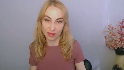 your_own_sun live cam on Cam4