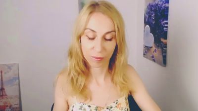 your_own_sun live cam on Cam4