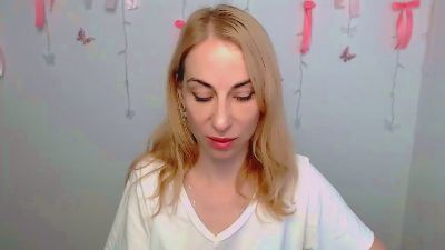 your_own_sun live cam on Cam4