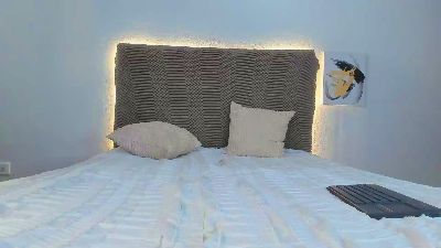 yourgirl_asian live cam on Cam4