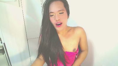 yourladymeowk live cam on Cam4