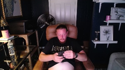 yourstruly_xxx live cam on Cam4