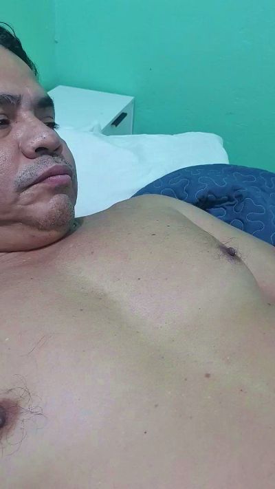 yovaxu2 live cam on Cam4