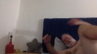 yoytu25 live cam on Cam4