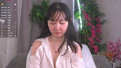 yui_yummy live cam on Cam4