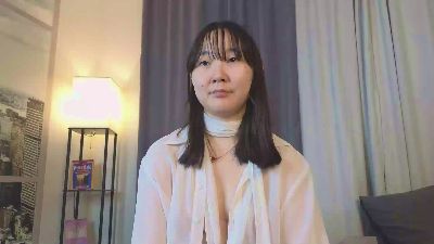 yui_yummy live cam on Cam4