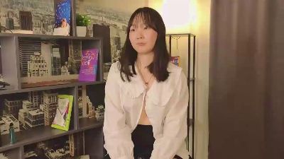 yui_yummy live cam on Cam4