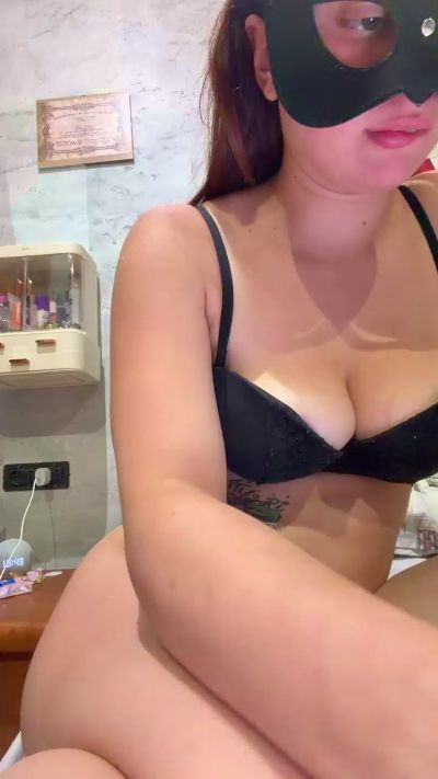 yumeko2001 live cam on Cam4