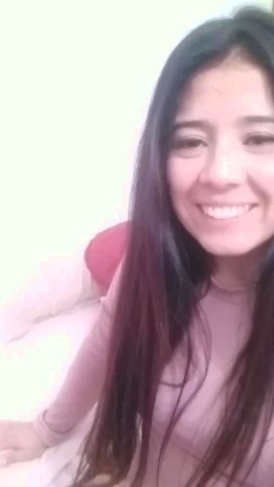 yumix19 live cam on Cam4