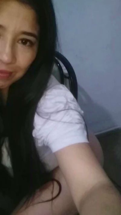 yumix19 live cam on Cam4