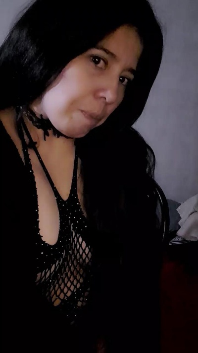 yumix19 live cam on Cam4