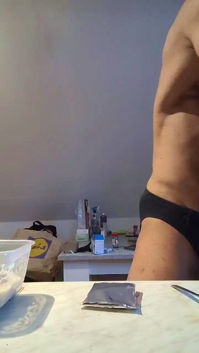 yumyum18 live cam on Cam4