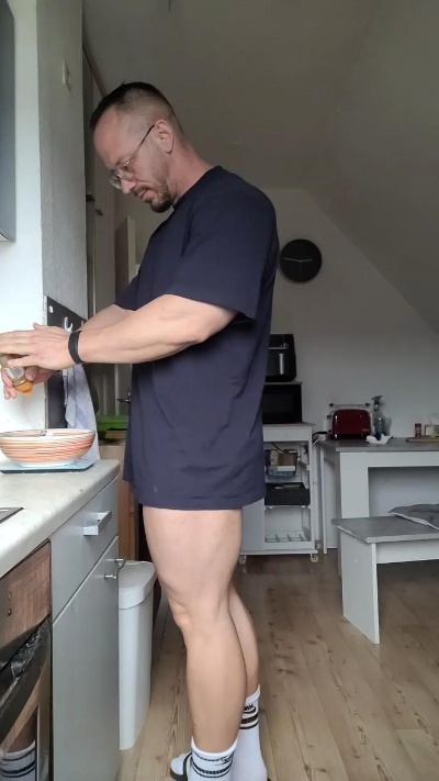 yumyum18 live cam on Cam4