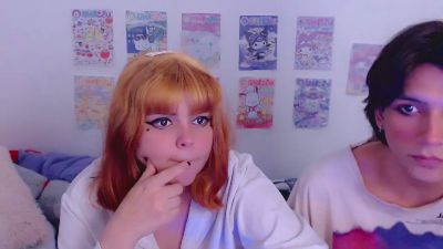 yuno_n_mello live cam on Cam4