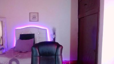 zafyra_08 live cam on Cam4