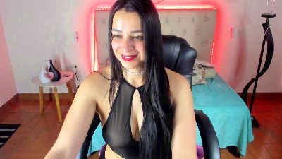 zafyra_08 live cam on Cam4