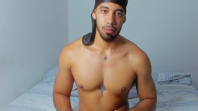 zaiden_klein live cam on Cam4