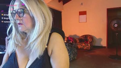 zamara live cam on Cam4