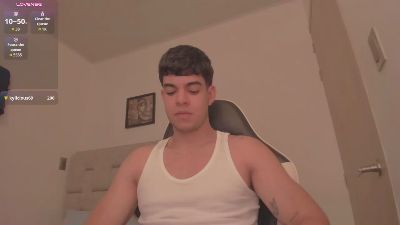 zamir2020 live cam on Cam4