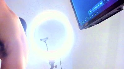 zander_20 live cam on Cam4