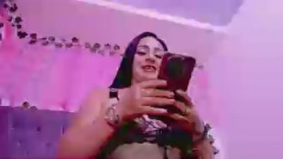 zarasweet49 live cam on Cam4