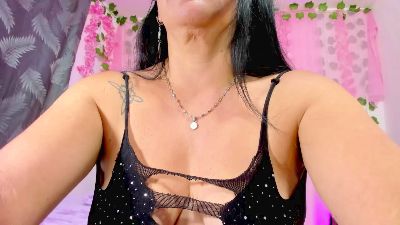 zarasweet49 live cam on Cam4