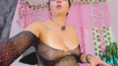 zarasweet49 live cam on Cam4
