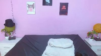 zayne_lyon live cam on Cam4
