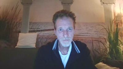 zeigesmir live cam on Cam4