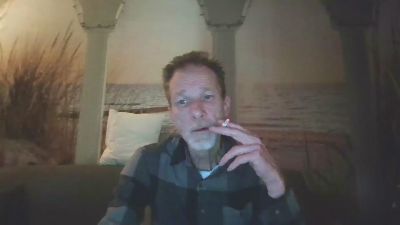 zeigesmir live cam on Cam4