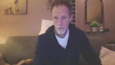 zeigesmir live cam on Cam4