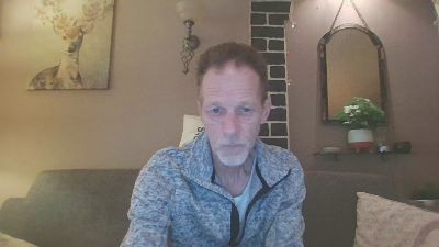 zeigesmir live cam on Cam4