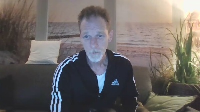 zeigesmir live cam on Cam4