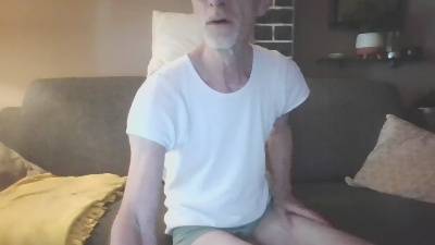 zeigesmir live cam on Cam4