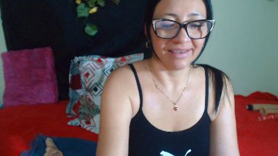 zeynep live cam on Cam4