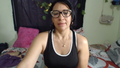 zeynep live cam on Cam4