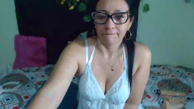 zeynep live cam on Cam4
