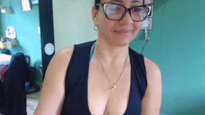 zeynep live cam on Cam4