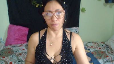 zeynep live cam on Cam4