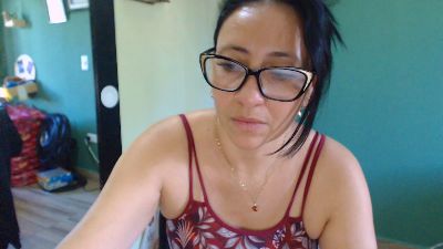 zeynep live cam on Cam4