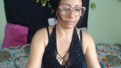 zeynep live cam on Cam4