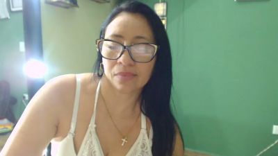 zeynep live cam on Cam4