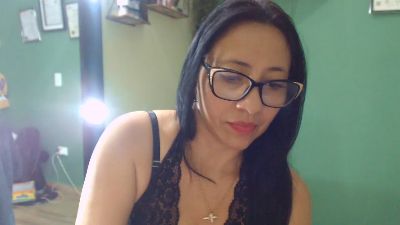 zeynep live cam on Cam4